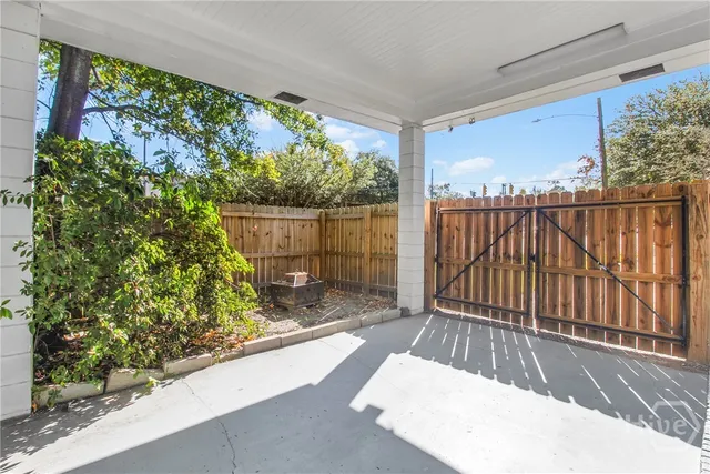 $550,000 | 712 Columbus Drive, Savannah, GA 31405