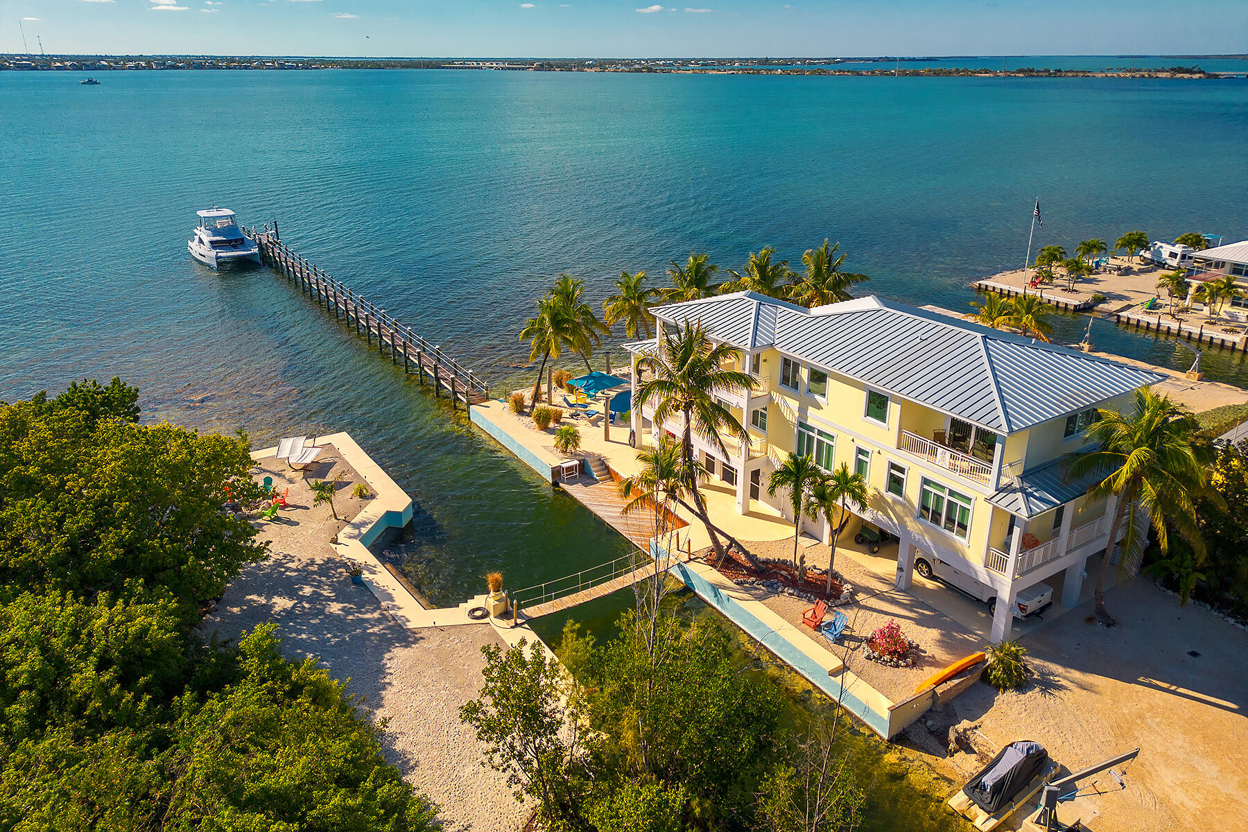 640 Elma Avenue Big Pine Key, FL 33043 - Photo 1 of 87 ocean Views Pier Dock