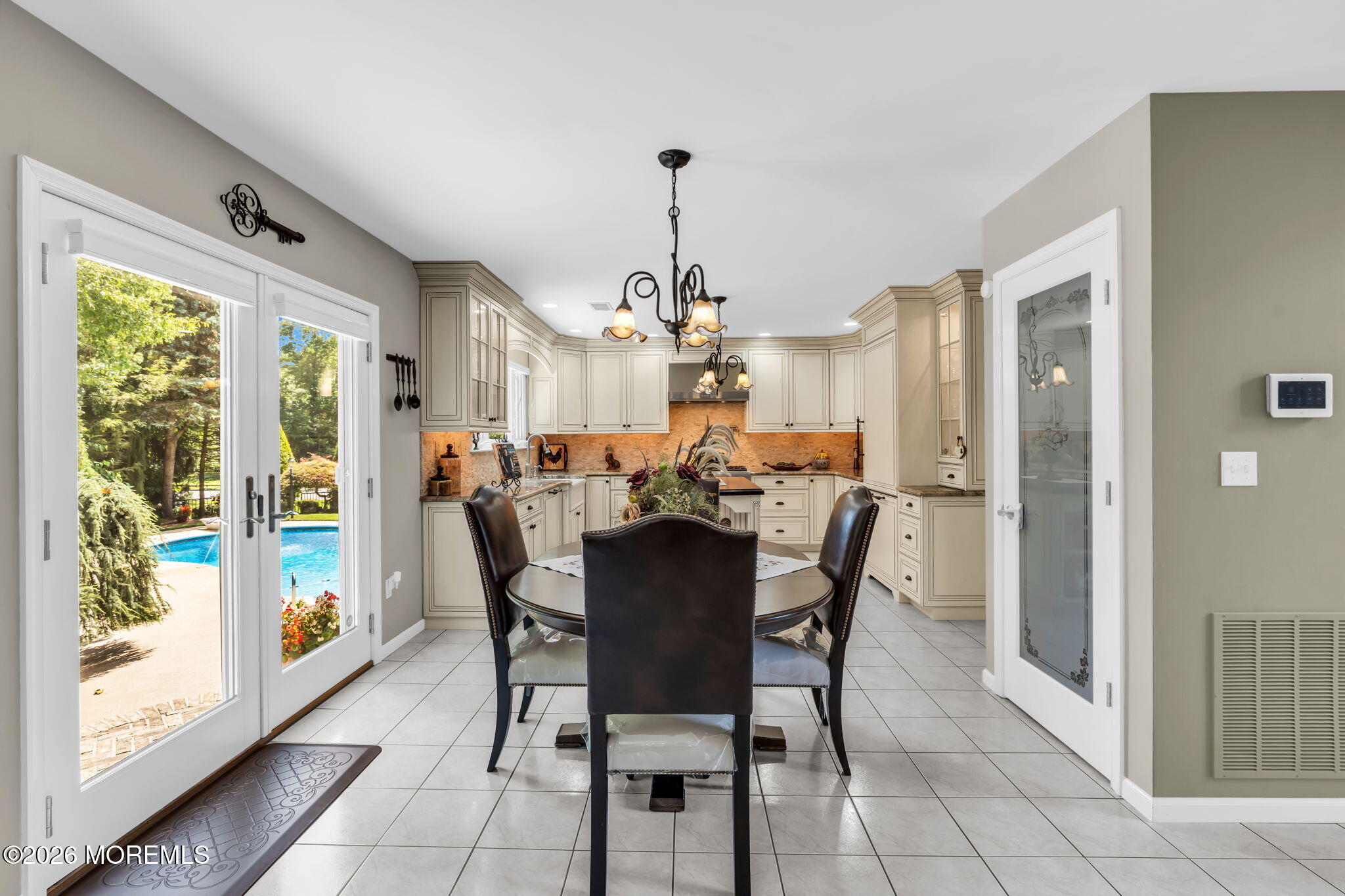 362 Meadowood Road Jackson, NJ 08527 - Photo 23 of 88 23-web-or-mls-DSC07332