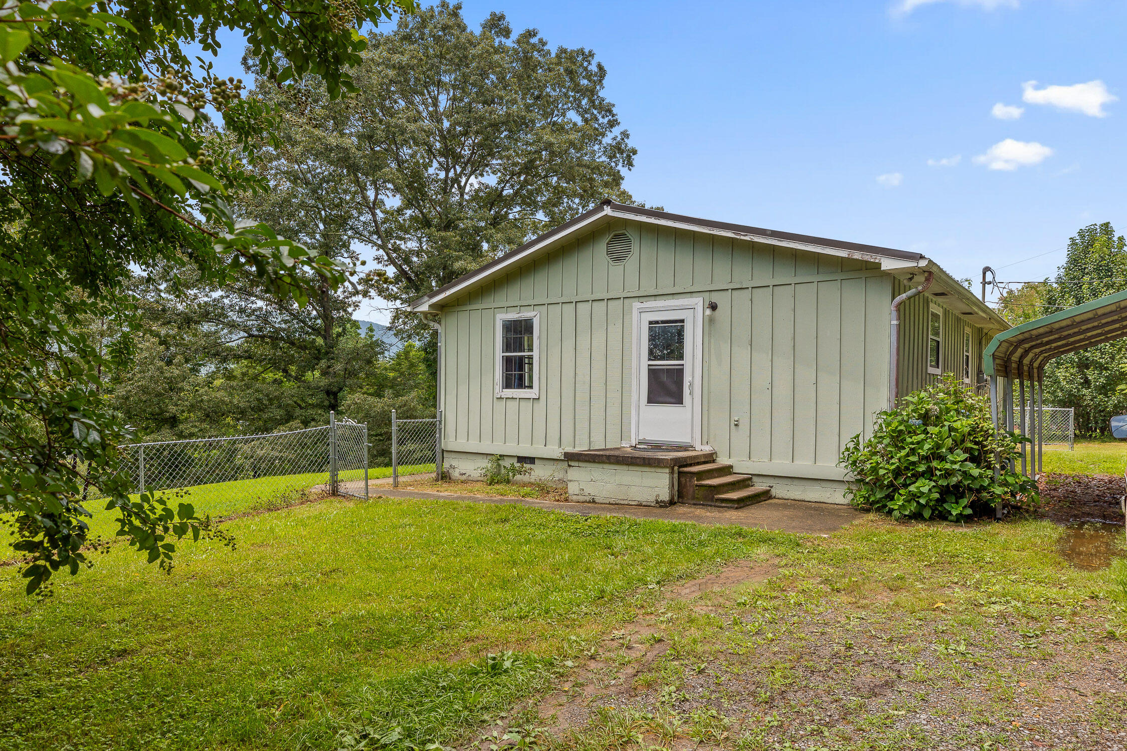125 Ridge Road Whitwell, TN 37397 - Photo 21 of 25 23-Ridge-22
