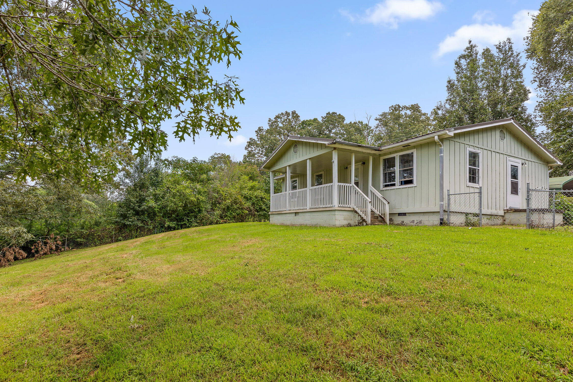 125 Ridge Road Whitwell, TN 37397 - Photo 5 of 25 25-Ridge-24