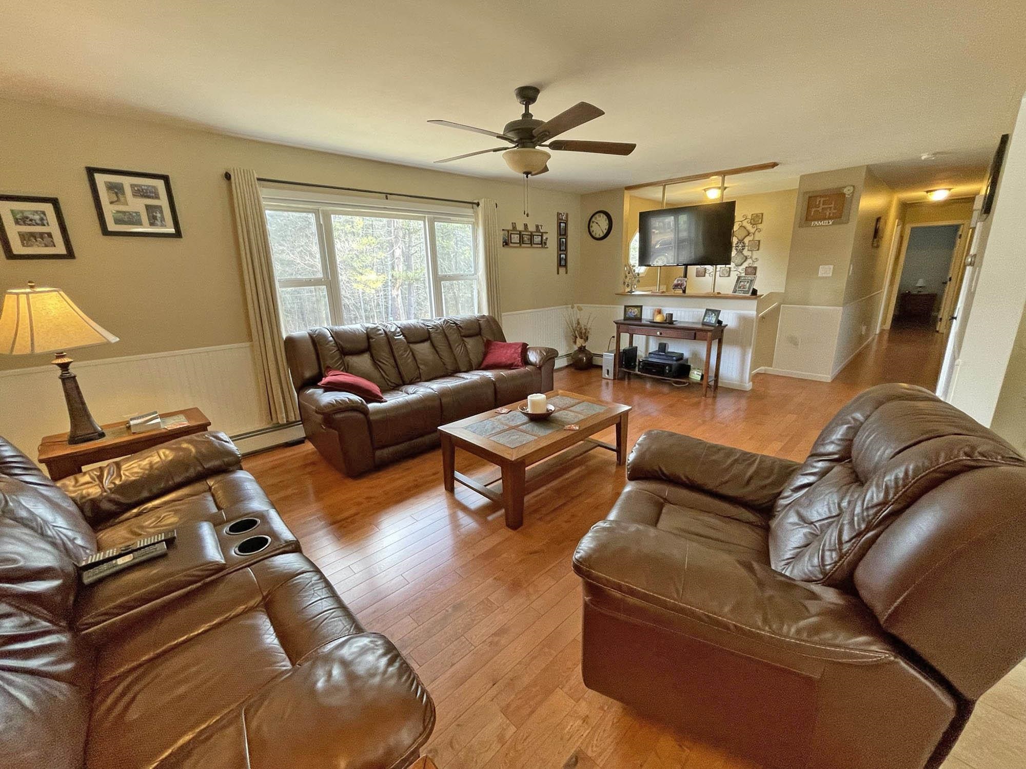 220 Pond Road Vernon, VT 05354 - Photo 11 of 28 Gallery Image 11