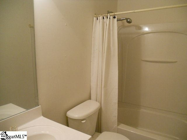 207 Ridgebrook Way Greenville, SC 29605 - Photo 9 of 11 Gallery Image 9