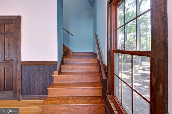 $995,000 | 7814 O O Neil Road, Gloucester, VA 23061