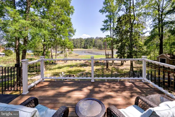 $995,000 | 7814 O O Neil Road, Gloucester, VA 23061