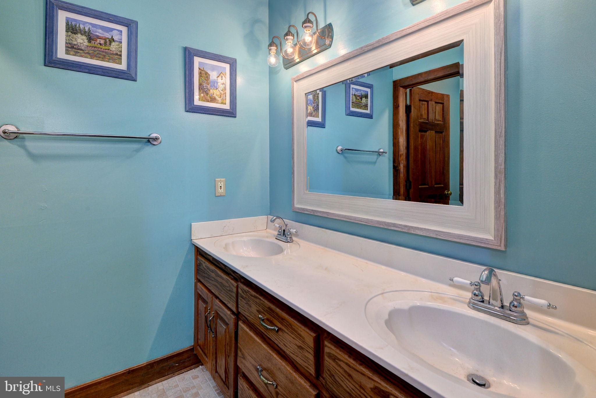 7814 O O Neil Road Gloucester, VA 23061 - Photo 10 of 50