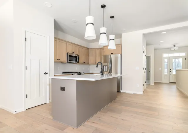 $484,900 | 714 Cozy Farm, Waunakee, WI 53597