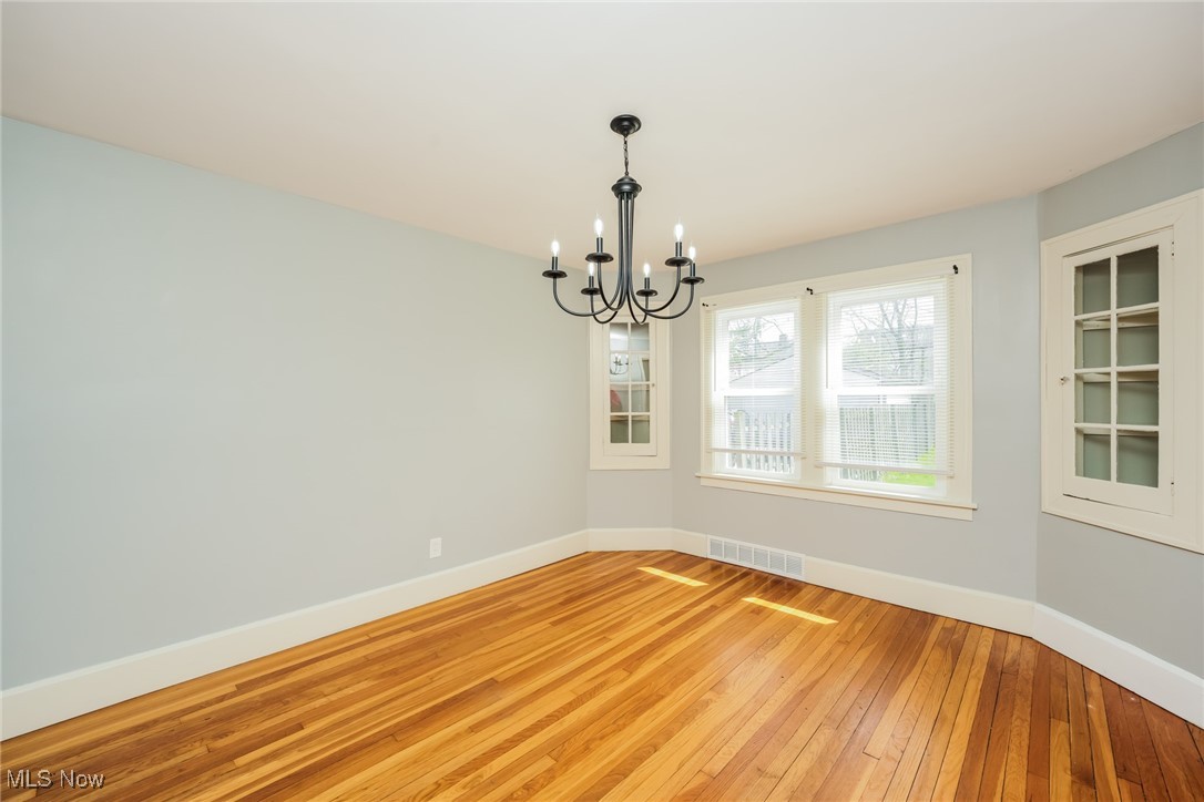 3606 Farland Road University Heights, OH 44118 - Photo 7 of 20