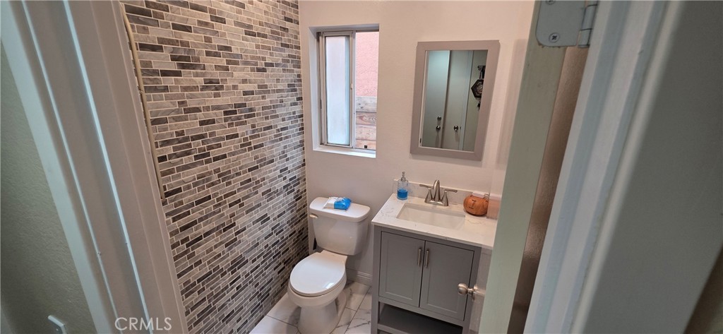 11766 San Ribas Road Fontana, CA 92337 - Photo 9 of 42