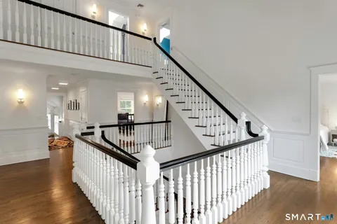 $4,250,000 | 2 Roland Drive, Darien, CT 06820