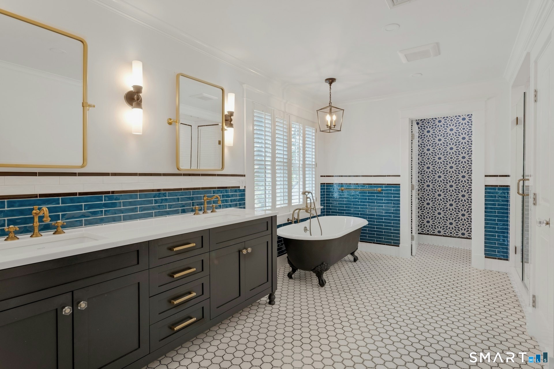 2 Roland Drive Darien, CT 06820 - Photo 19 of 40