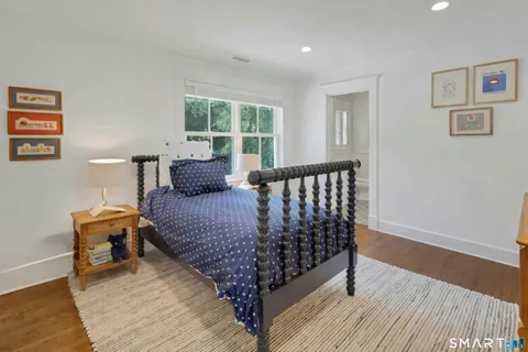 $4,250,000 | 2 Roland Drive, Darien, CT 06820