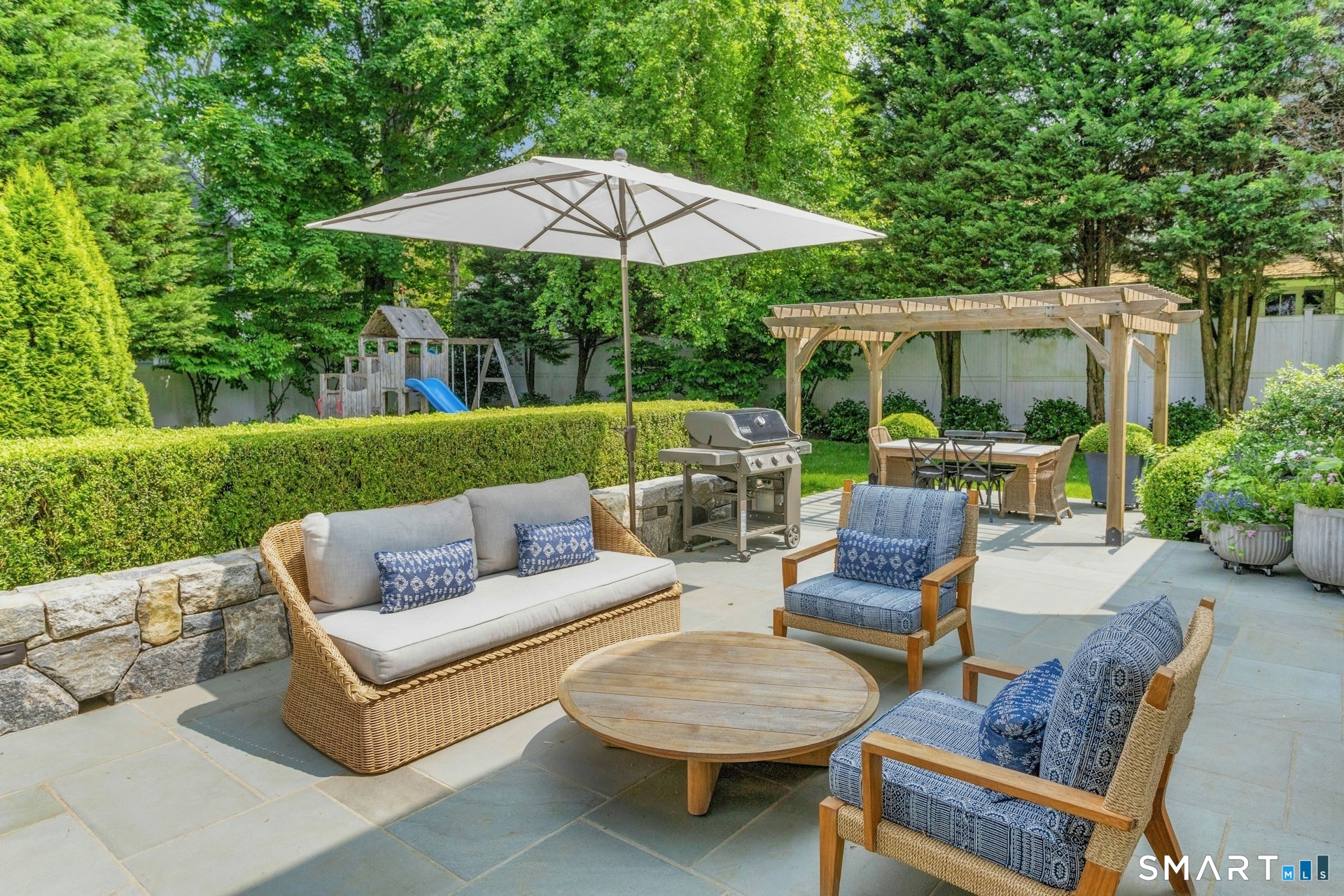 2 Roland Drive Darien, CT 06820 - Photo 36 of 40