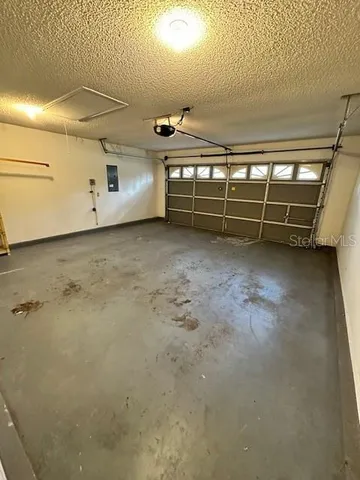 a view of a room with an empty space