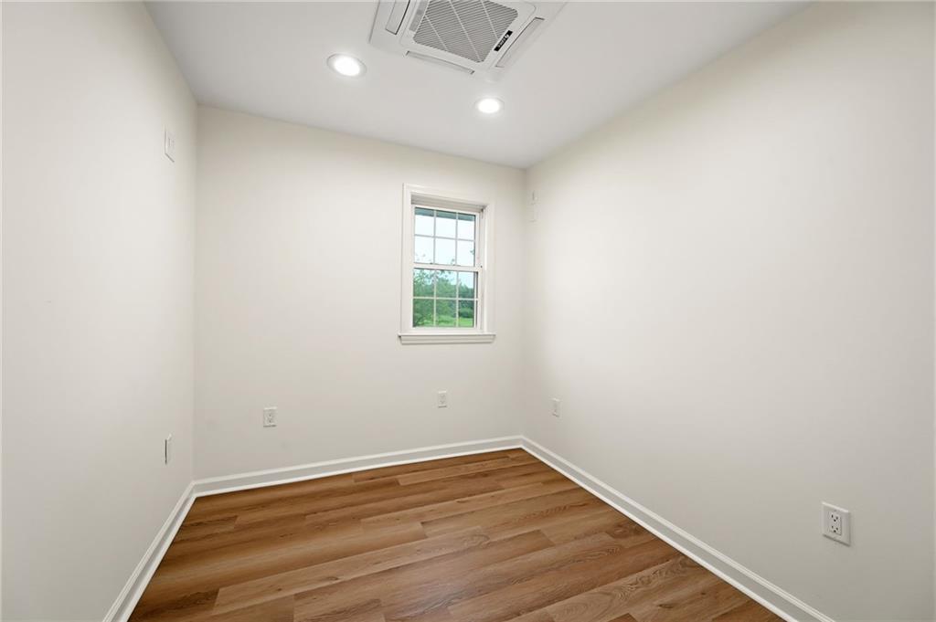 22922 Bedford Road Spring Hill, KS 66083 - Photo 31 of 38