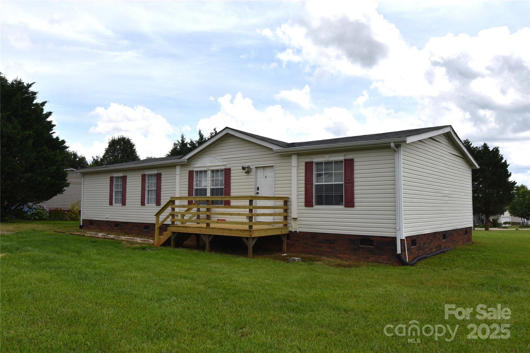 234 Olin Road Olin, NC 28660 - Photo 3 of 30