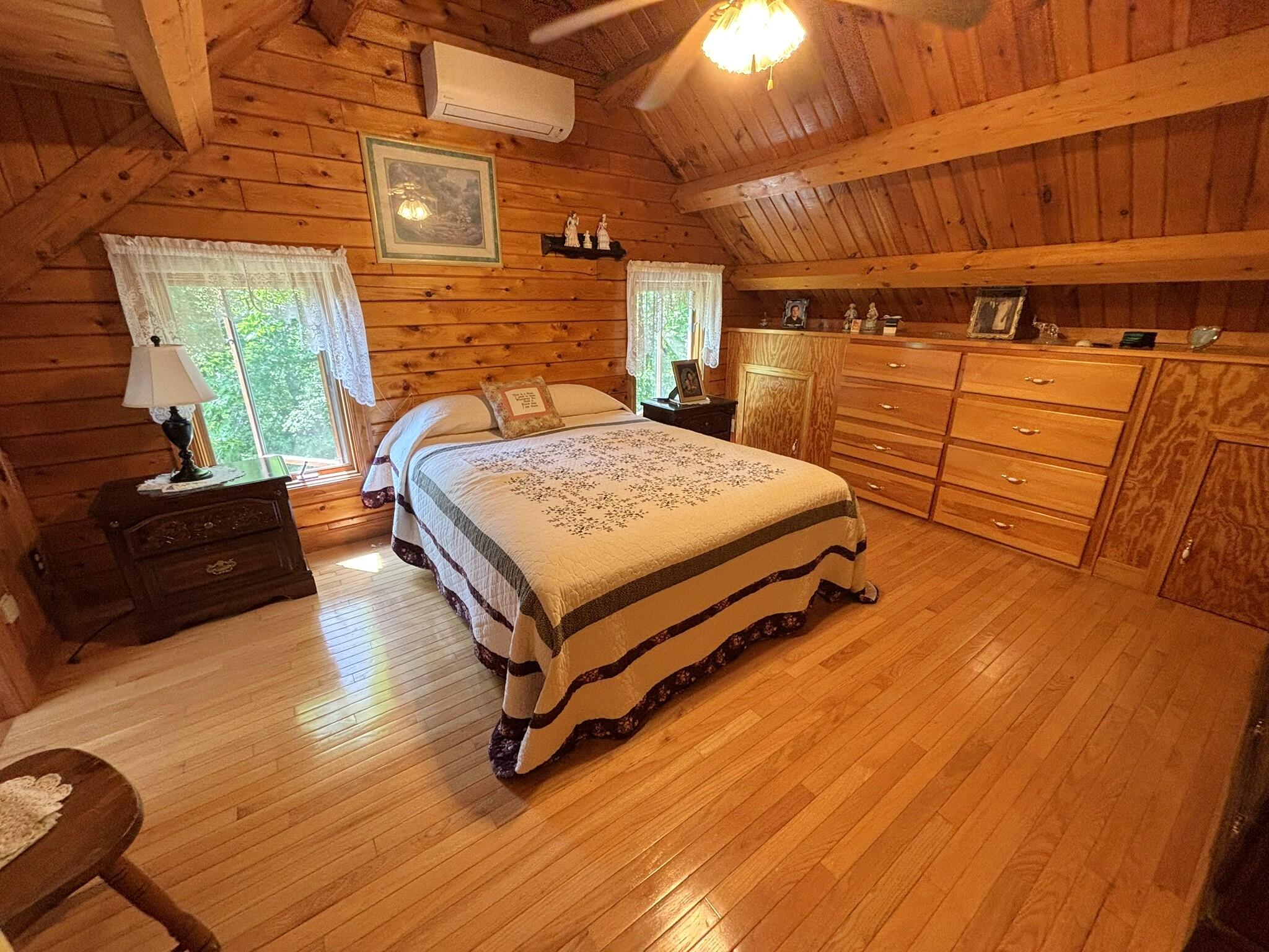 345 Middle Road Sabattus, ME 04280 - Photo 25 of 49 25. 2nd Floor Bedroom