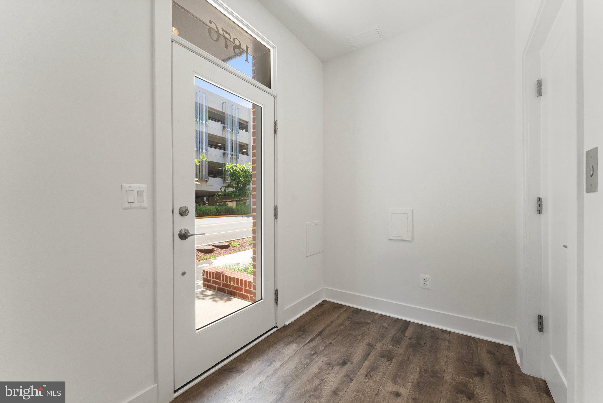 1876 Michael Faraday Drive Reston, VA 20190 - Photo 5 of 58 Foyer