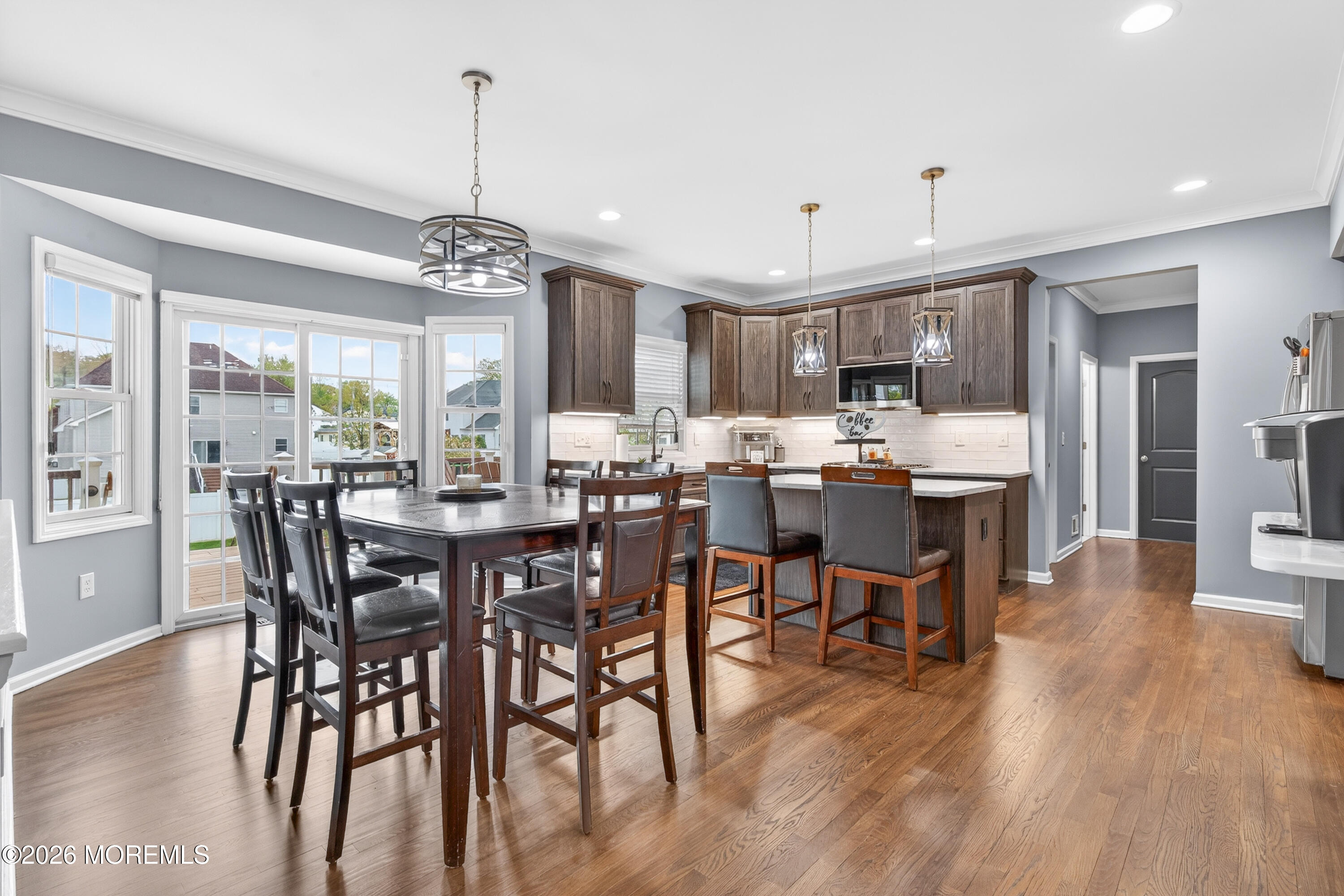 5 Selma Lane Hazlet, NJ 07730 - Photo 11 of 33 013