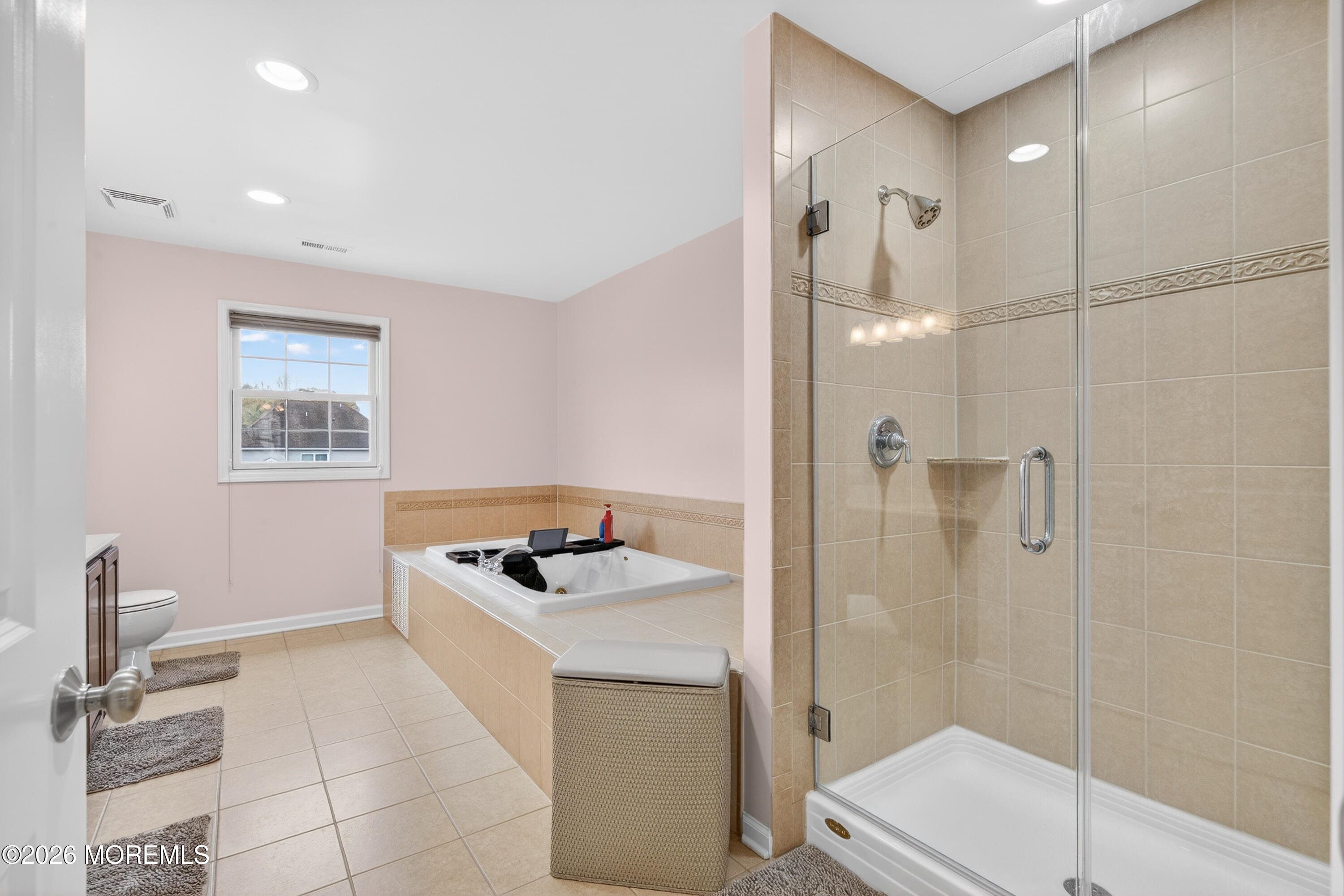 5 Selma Lane Hazlet, NJ 07730 - Photo 18 of 33 032