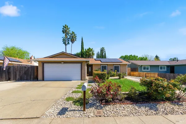 $525,000 | 532 Gregory Drive, Vacaville, CA 95687