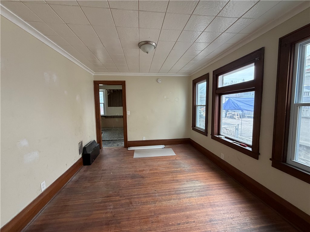 207 Lux Street Rochester, NY 14621 - Photo 14 of 27