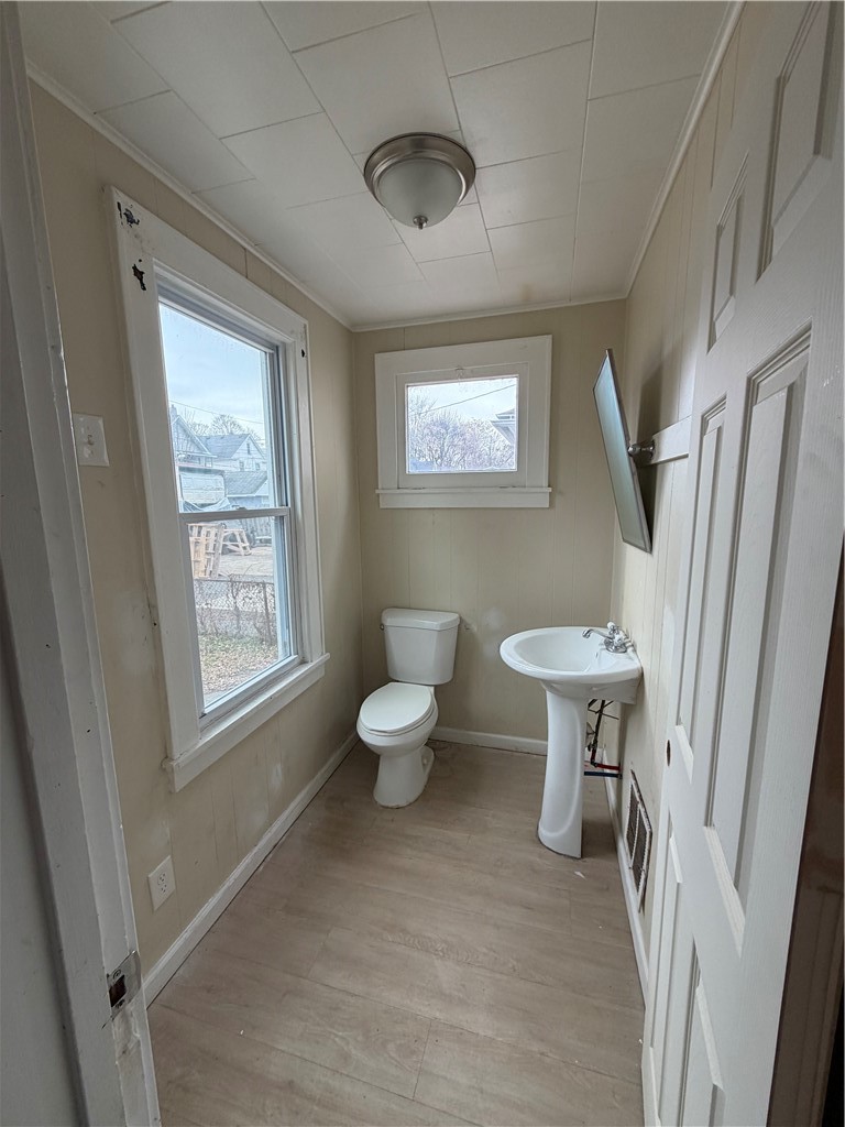 207 Lux Street Rochester, NY 14621 - Photo 16 of 27