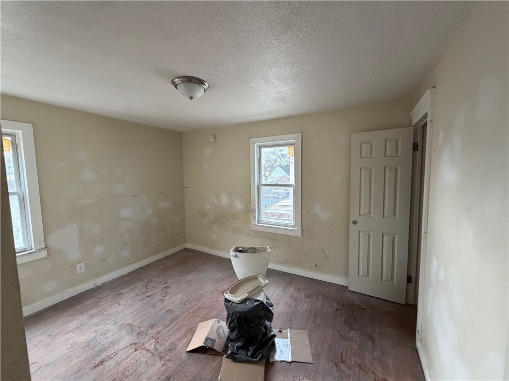 207 Lux Street Rochester, NY 14621 - Photo 23 of 27