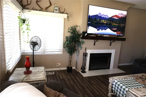 $395,000 | 409 4th Street, Corning, CA 96021