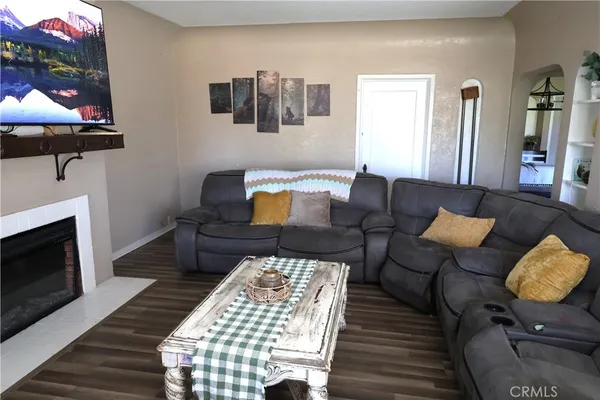 $395,000 | 409 4th Street, Corning, CA 96021