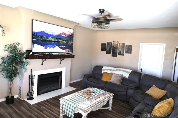 $395,000 | 409 4th Street, Corning, CA 96021