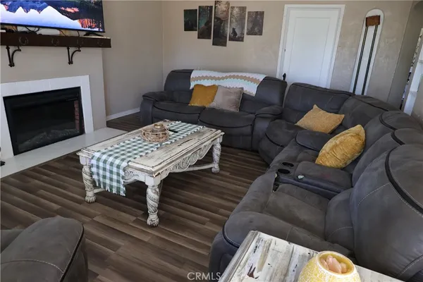 $395,000 | 409 4th Street, Corning, CA 96021