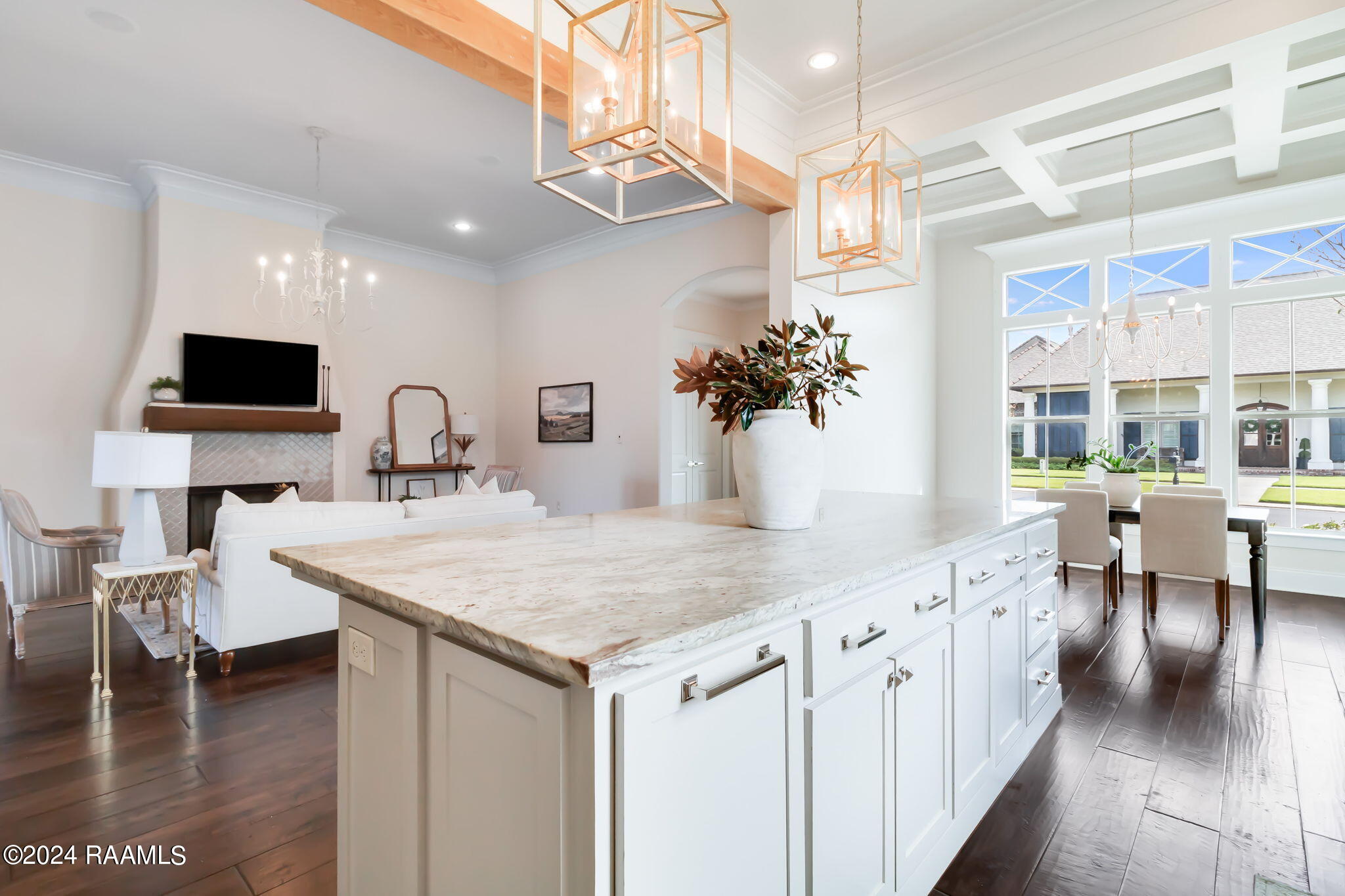 310 Torrenova Circle Lafayette, LA 70508 - Photo 12 of 39 12-web-or-mls-310 Torrenova-11