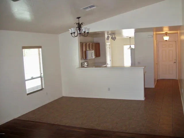 a view of empty room with window