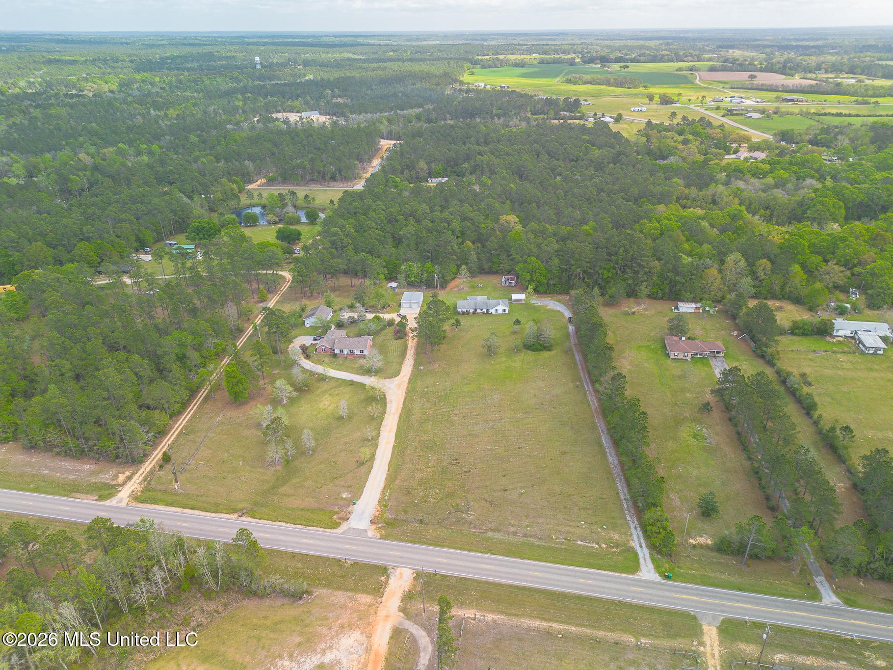 23604 Highway 603 Kiln, MS 39556 - Photo 3 of 27 3312026-34
