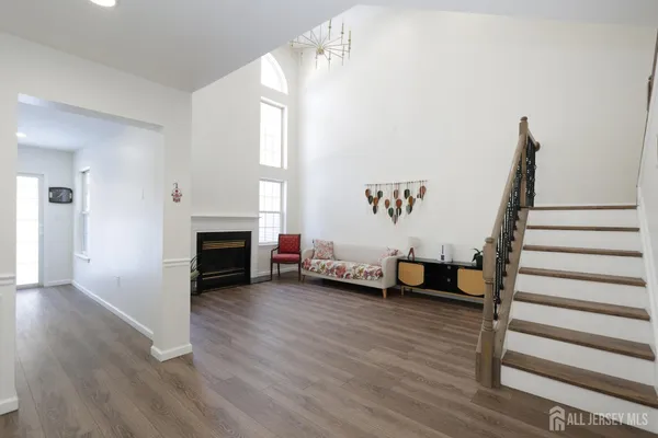 $3,500 | 42 Pennsbury Way, East Brunswick, NJ 08816