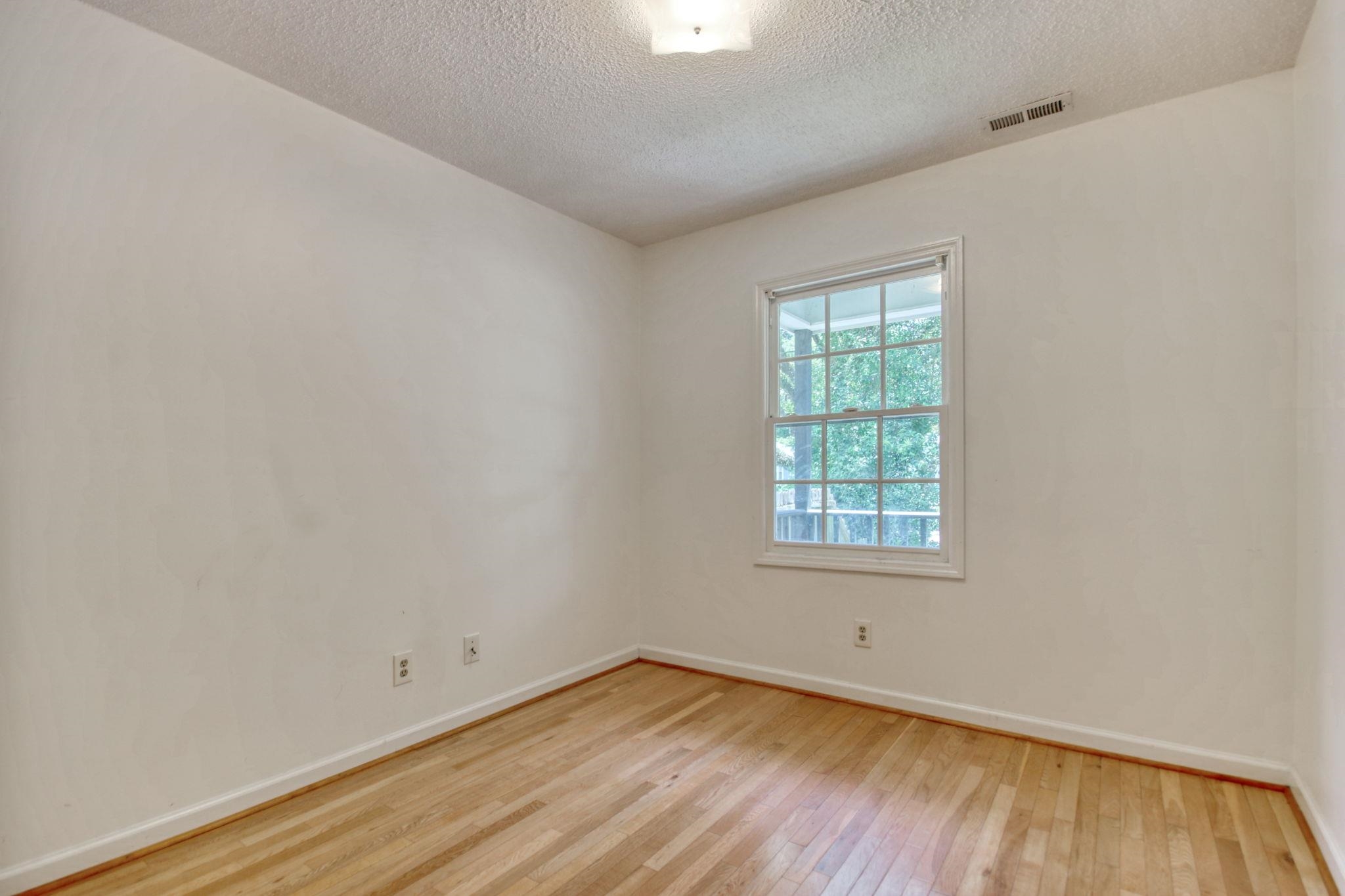 1028 Duke Street Georgetown, SC 29440 - Photo 7 of 27