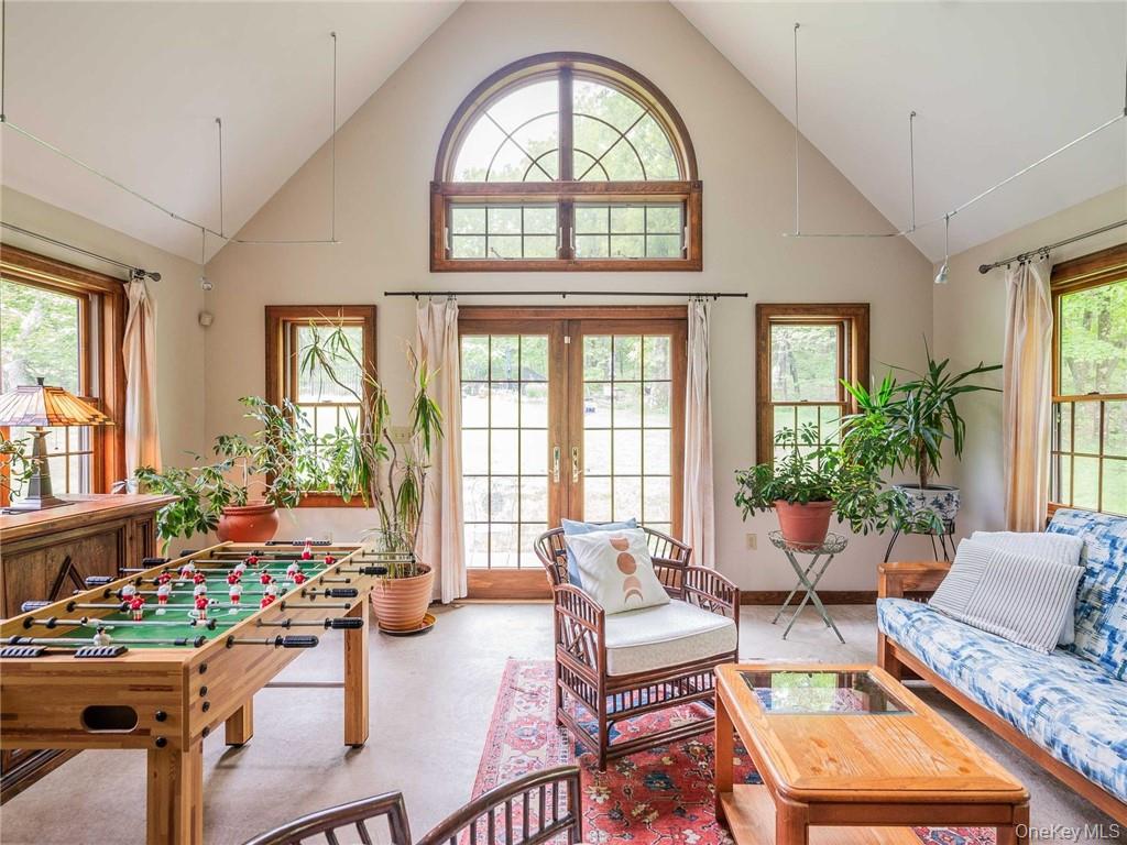 74 Hilltop Road Rhinebeck, NY 12572 - Photo 16 of 40