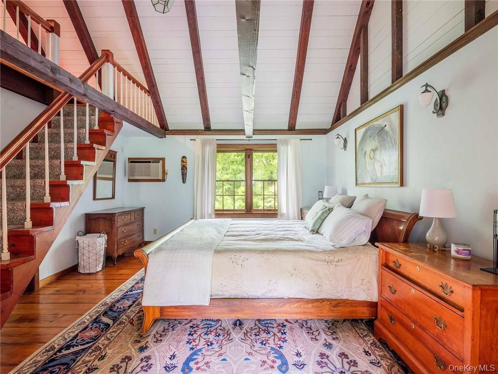 74 Hilltop Road Rhinebeck, NY 12572 - Photo 19 of 40 Primary Suite