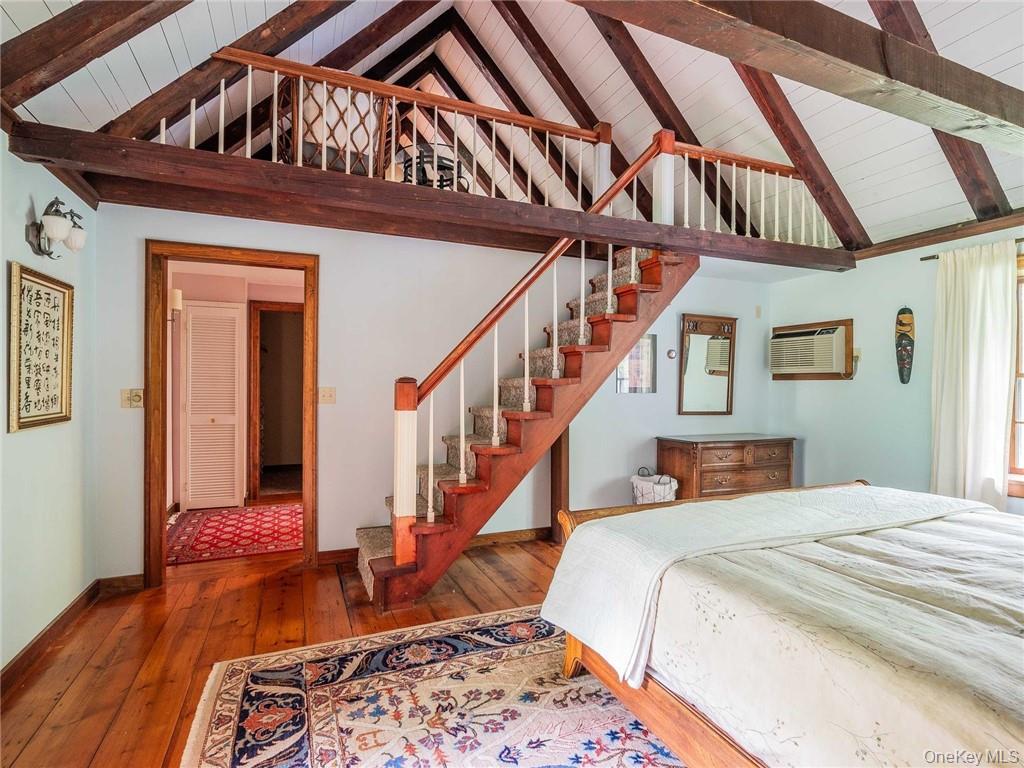 74 Hilltop Road Rhinebeck, NY 12572 - Photo 21 of 40 To The Loft
