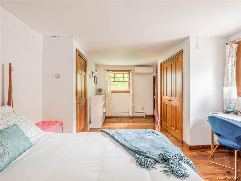 74 Hilltop Road Rhinebeck, NY 12572 - Photo 27 of 40 Spacious Bedroom 3