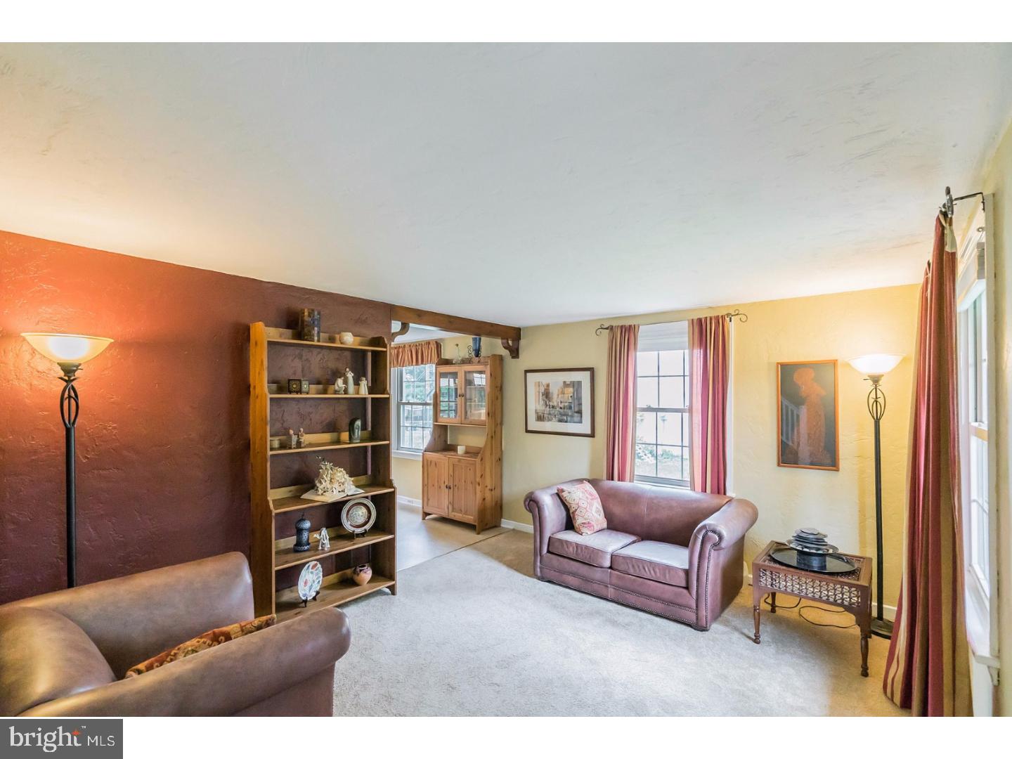 421 Hoover Road Ambler, PA 19002 - Photo 3 of 22 Gallery Image 3