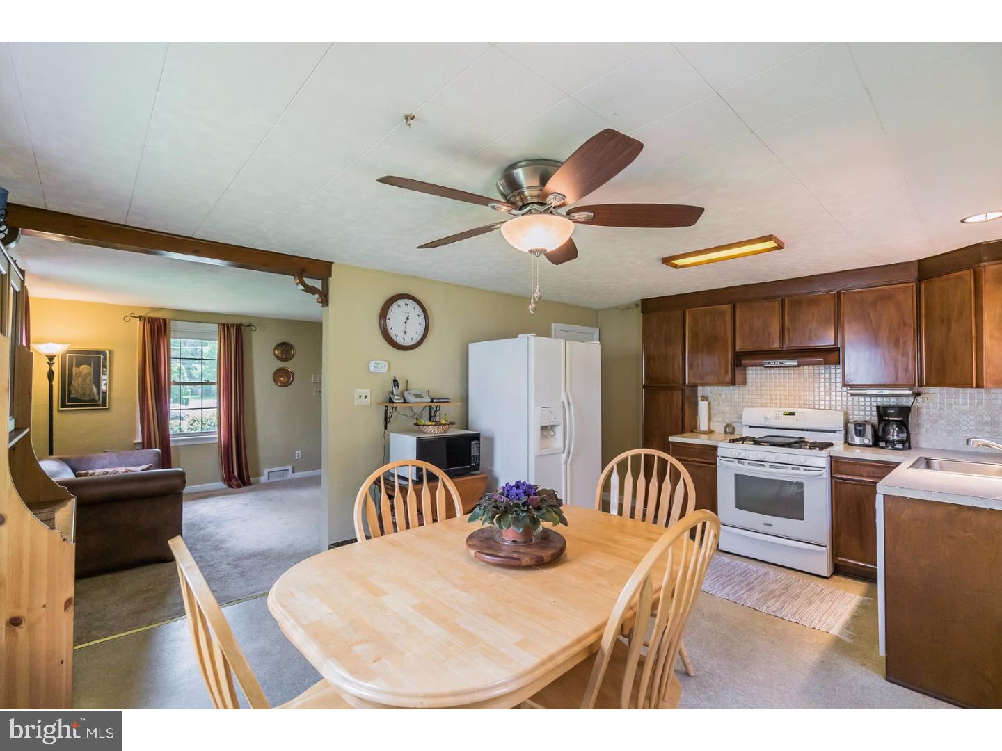 421 Hoover Road Ambler, PA 19002 - Photo 7 of 22 Gallery Image 7