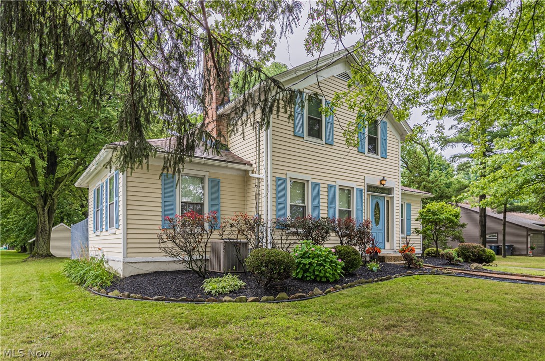 1927 Brainard Road Cleveland, OH 44124 - Photo 1 of 30