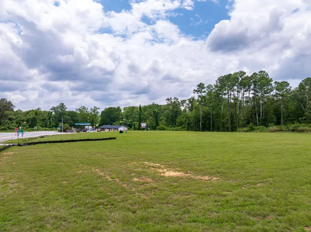 $419,000 | 473 Sc 39 Highway, Chappells, SC 29037