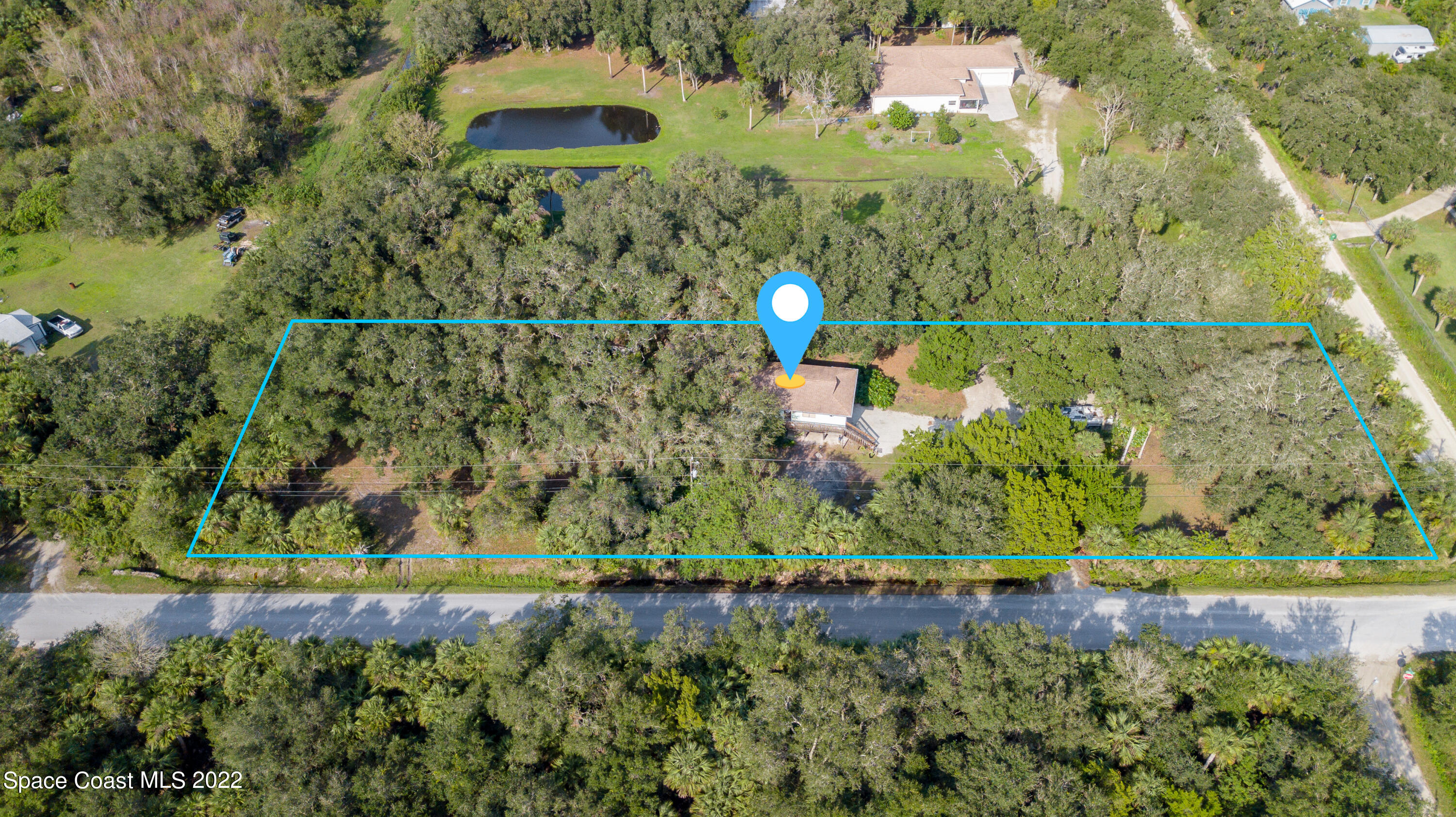 5480 Citrus Boulevard Cocoa, FL 32926 - Photo 36 of 43 a view of a garden