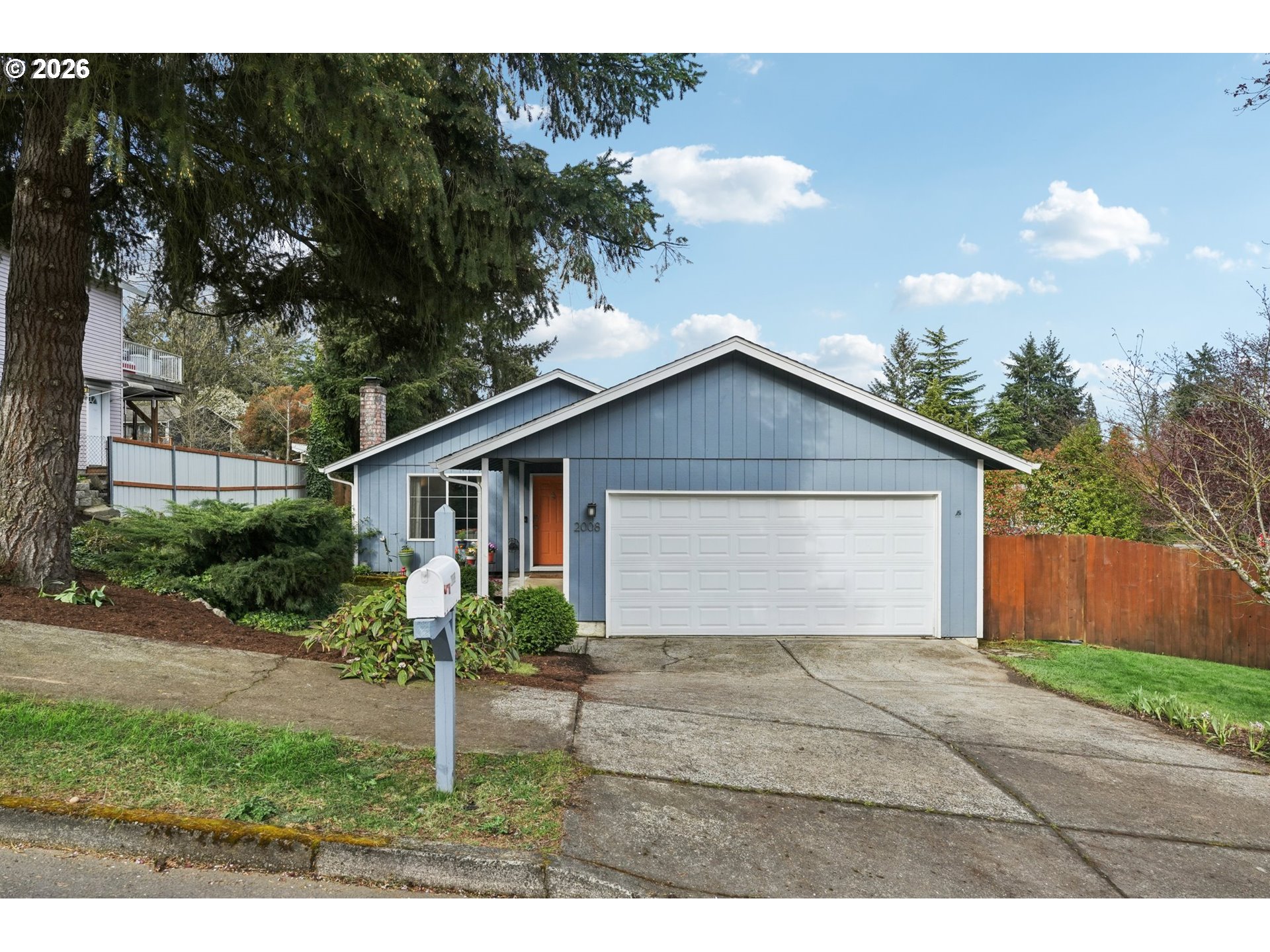 2008 Northeast 98th Loop Vancouver, WA 98664 - Photo 2 of 40
