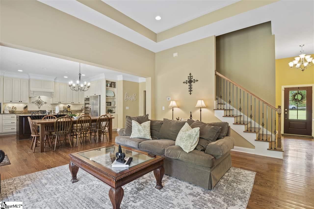 1046 Winding Hollow Road Fountain Inn, SC 29644 - Photo 14 of 36