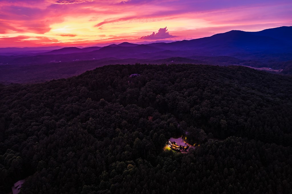 239 Ridge Top Drive Ellijay, GA 30536 - Photo 14 of 92