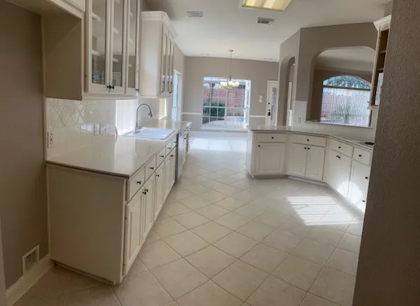 $550,000 | 3419 Scenic Elm Street, Houston, TX 77059